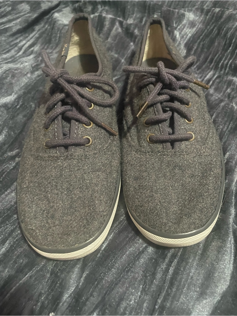 Keds Women's 7US Gray- Wool- Lace-Up Sneakers✨